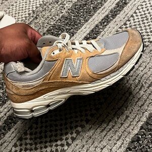 Women's new balance shoes